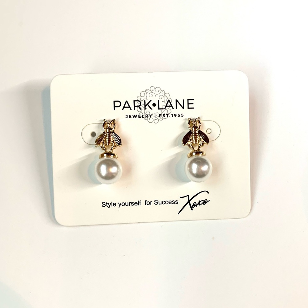 Park Lane Bee Pearl Drop Earrings NWT